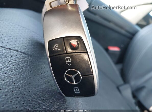 W1KZF8EB1MA924614 2021 MERCEDES-BENZ E-CLASS Black Widok deski rozdzielczej