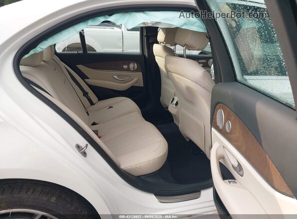 W1KZF8EB3NB021182 2022 MERCEDES-BENZ E White VIN sticker view