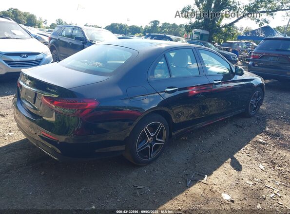 W1KZF8EB3PB137131 2023 MERCEDES-BENZ E-CLASS Черный Задняя правая четверть
