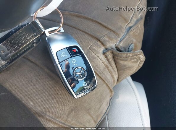 W1KZF8EB3PB137131 2023 MERCEDES-BENZ E-CLASS Черный Вид панели приборов
