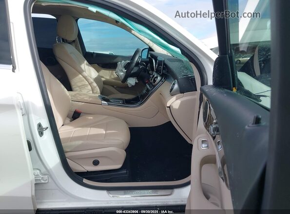 W1N0G8EB3MV307328 2021 MERCEDES-BENZ GLC 300 White Vista interior delantera
