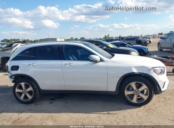 W1N0G8EB8NV325843 2022 MERCEDES-BENZ GLC-CLASS Белый 