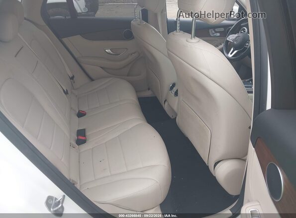 W1N0G8EB9LF764833 2020 MERCEDES-BENZ GLC 300 White VIN sticker view