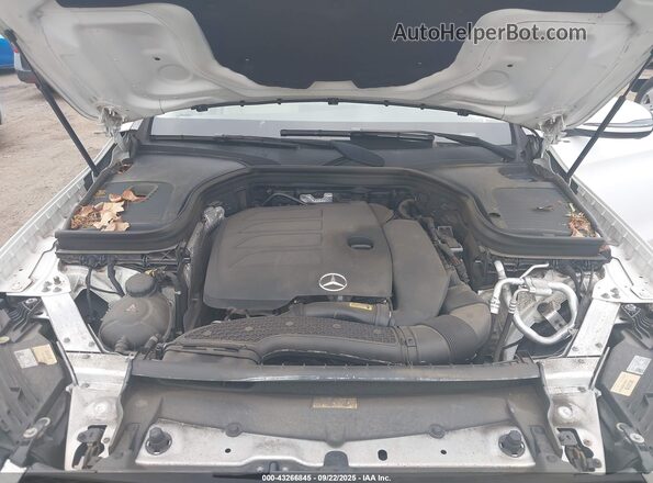 W1N0G8EB9LF764833 2020 MERCEDES-BENZ GLC 300 White Rear view