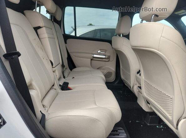 W1N4M4HB0SW412088 2025 MERCEDES-BENZ GLB-CLASS White 