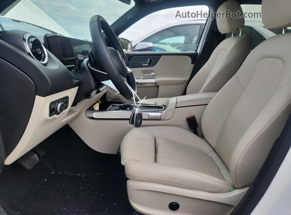 W1N4M4HB0SW412088 2025 MERCEDES-BENZ GLB-CLASS White 