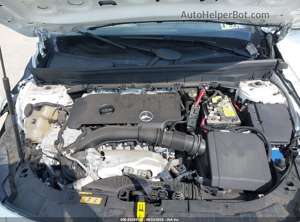 W1N4M4HB1LW042125 2020 MERCEDES-BENZ GLB-CLASS Белый Вид сзади