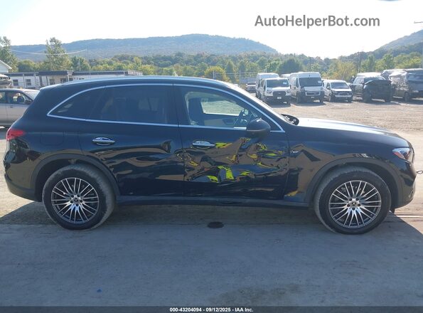 W1NKM4HB6RF133696 2024 MERCEDES-BENZ GLC 300 Black Front view