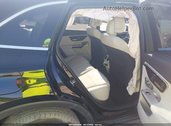 W1NKM4HB6RF133696 2024 MERCEDES-BENZ GLC 300 Black VIN sticker view