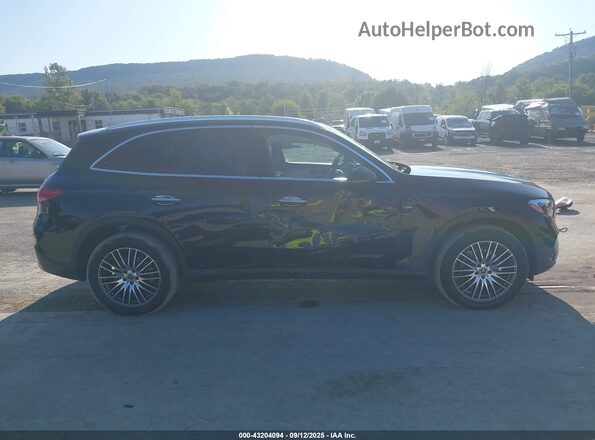 W1NKM4HB6RF133696 2024 MERCEDES-BENZ GLC 300 Black Rear interior view