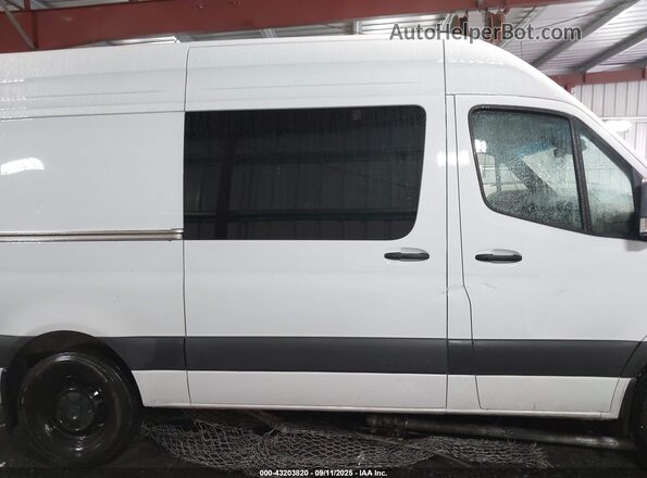 W1W4KBHY7RT191398 2024 MERCEDES-BENZ SPRINTER White Вид задньої частини салону