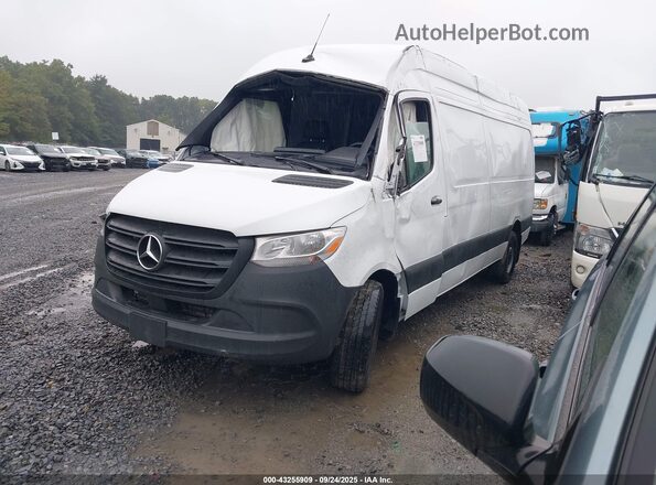 W1Y4KCHYXST201084 2025 MERCEDES-BENZ SPRINTER White Vista tres cuartos delantera izquierda