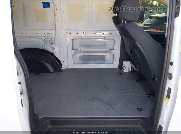 W1YV0BEY4P4283405 2023 MERCEDES-BENZ METRIS White VIN կոդի պիտակի տեսք