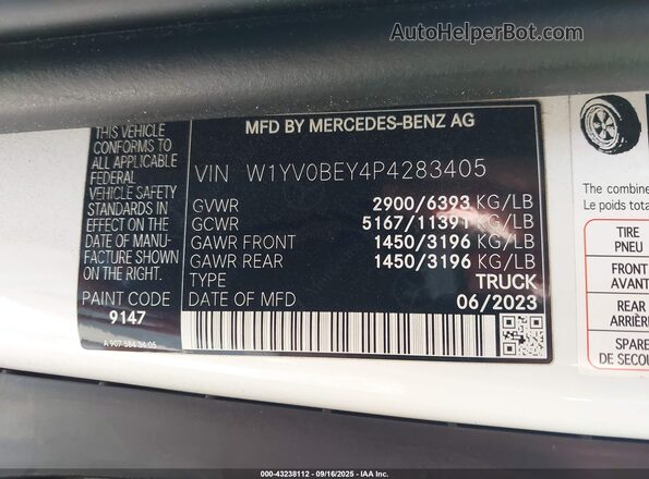 W1YV0BEY4P4283405 2023 MERCEDES-BENZ METRIS White Շարժիչի բաժամունքի տեսք