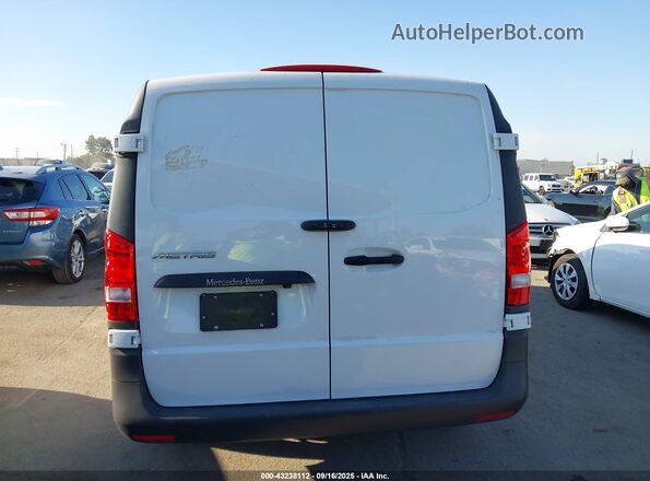 W1YV0BEY4P4283405 2023 MERCEDES-BENZ METRIS White 