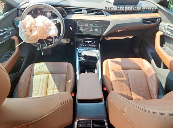 WA11AAGE4NB019374 2022 AUDI E-TRON Black 