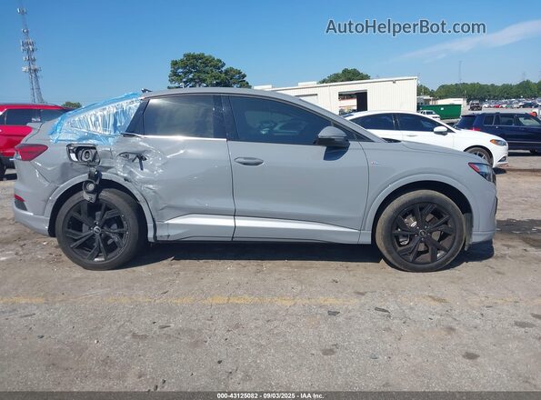 WA122BFZ4PP032689 2023 AUDI Q4 Gray Вид задньої частини салону