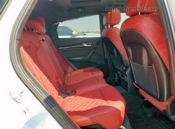 WA134AFY2P2107242 2023 AUDI SQ5 White Rear interior view