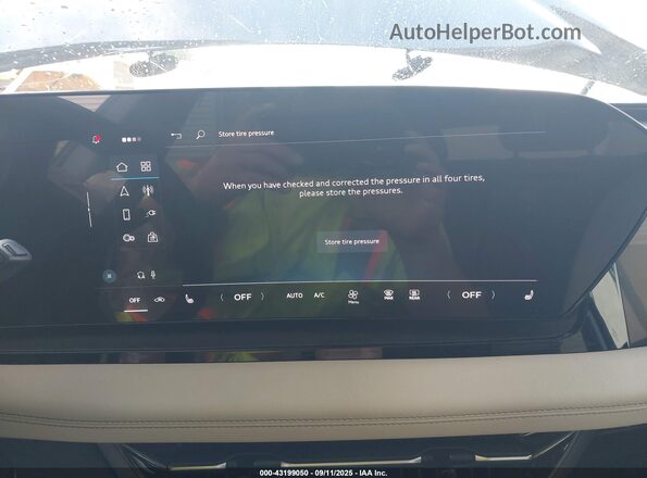 WA134BGF2SA039560 2025 AUDI Q6 E-TRON Black Vista de los asientos traseros