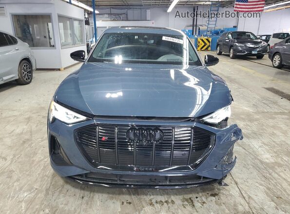 WA13CBGE1NB036318 2022 AUDI E-TRON Blue Вид спереду