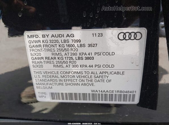 WA14AAGE1RB048401 2024 AUDI Q8 E-TRON Black Вид підкапотного простору