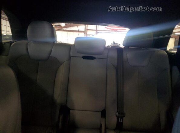 WA1A4AFY3K2060240 2019 AUDI SQ5 Blue Widok tylnych siedzeń
