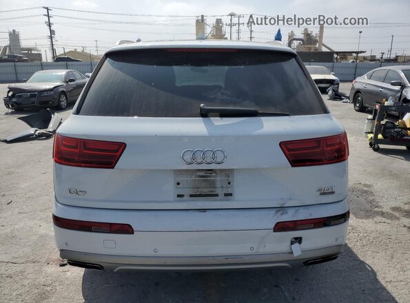 WA1AAAF72JD039978 2018 AUDI Q7 White 