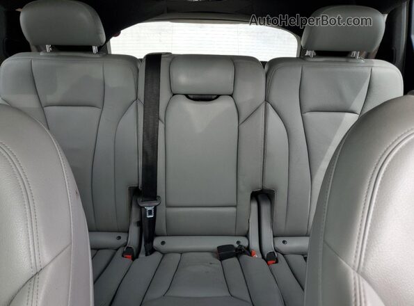 WA1AAAF72JD039978 2018 AUDI Q7 White 
