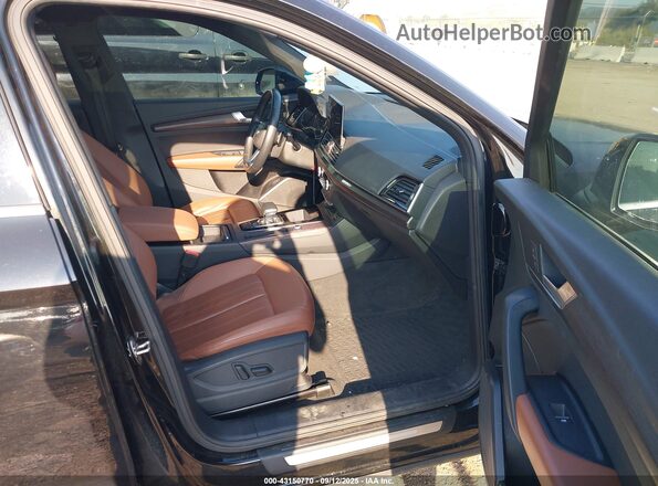 WA1AAAFY3M2054367 2021 AUDI Q5 Black Вид салону спереду