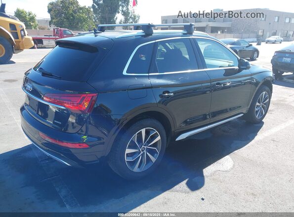 WA1AAAFY4M2044401 2021 AUDI Q5 Black Tył prawy