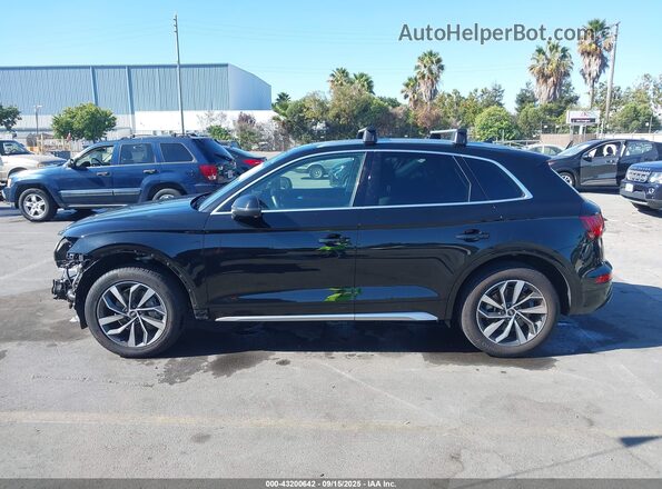 WA1AAAFY4M2044401 2021 AUDI Q5 Black 