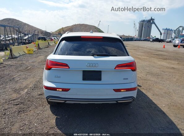 WA1AAAFY9M2033166 2021 AUDI Q5 Белый 