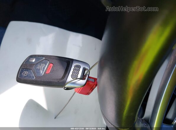 WA1AAAFY9M2033166 2021 AUDI Q5 Белый Вид панели приборов