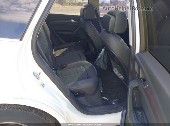 WA1AAAFY9M2033166 2021 AUDI Q5 Белый Вид наклейки с VIN-кодом