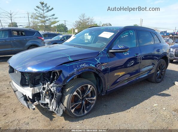 WA1AAAGE1NB030994 2022 AUDI E-TRON Blue Առջևի ձախ երեք քառորդ տեսարան