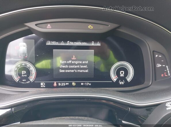 WA1ACBF7XPD021639 2023 AUDI Q7 White Widok tylnych siedzeń
