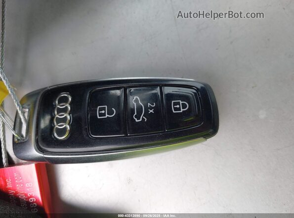 WA1ACBF7XPD021639 2023 AUDI Q7 White Widok deski rozdzielczej
