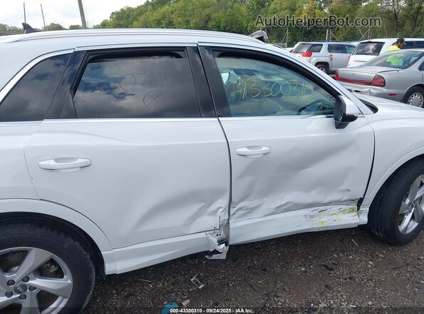 WA1AECF36K1078752 2019 AUDI Q3 Белый 