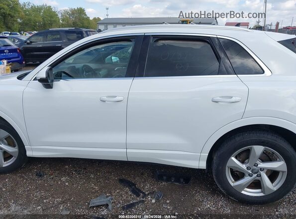 WA1AECF36K1078752 2019 AUDI Q3 Белый 