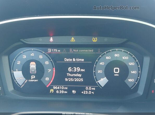 WA1AECF3XL1026171 2020 AUDI Q3 Black Widok tylnych siedzeń