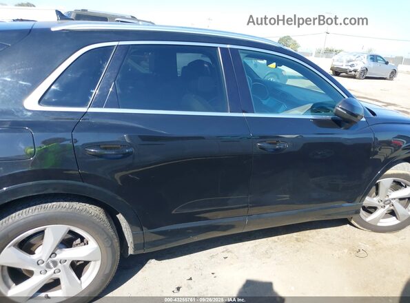 WA1AECF3XL1026171 2020 AUDI Q3 Black Widok wnętrza z tyłu