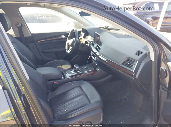WA1ANAFY7L2021147 2020 AUDI Q5 Black წინა სალონის ხედი