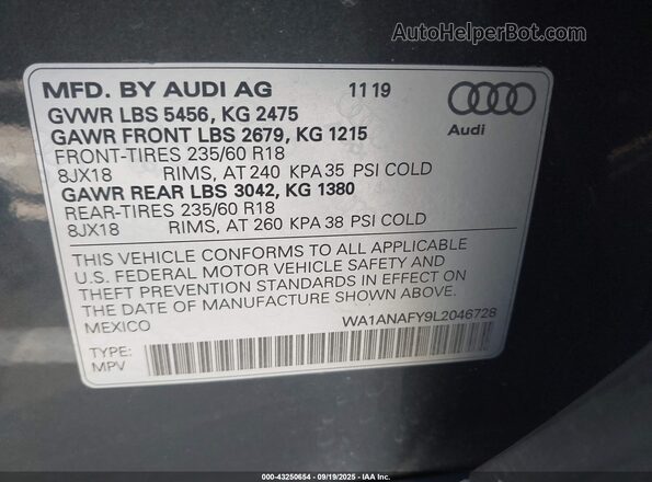 WA1ANAFY9L2046728 2020 AUDI Q5 Gray ძრავის განყოფილების ხედი