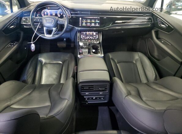 WA1AXAF79LD005876 2020 AUDI Q7 Black Dashboard view