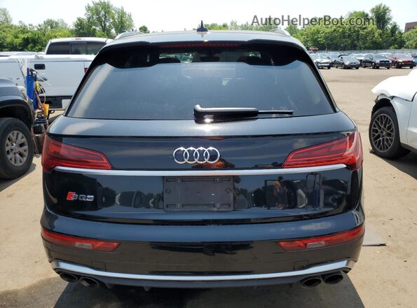WA1B4AFY0M2015070 2021 AUDI SQ5 Black Հետևի տեսք
