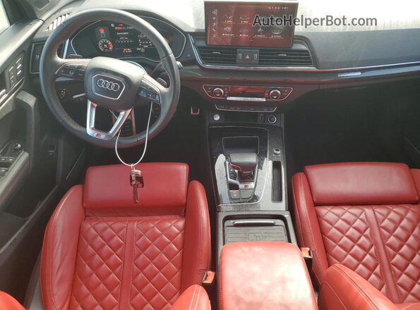 WA1B4AFY2M2018035 2021 AUDI SQ5 Black Dashboard view