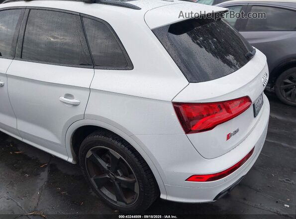 WA1B4AFY3K2005677 2019 AUDI SQ5 White 