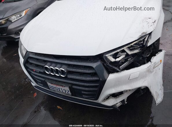 WA1B4AFY3K2005677 2019 AUDI SQ5 White Vista interior trasera