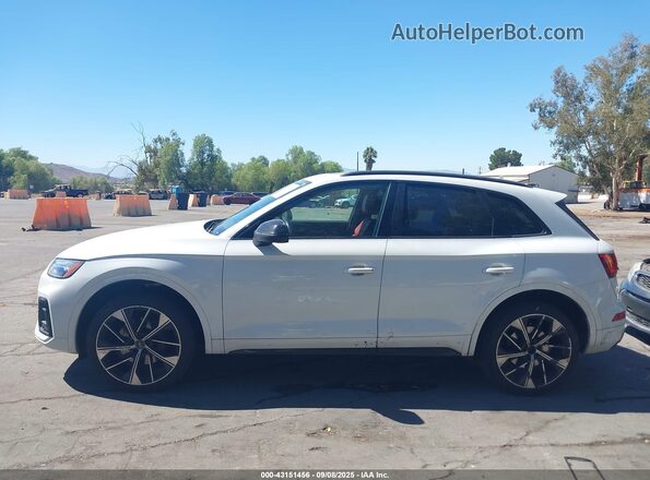 WA1B4AFY9M2036452 2021 AUDI SQ5 White სალონის 360-გრადუსიანი ხედი