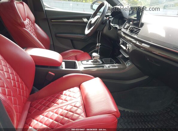 WA1B4AFY9M2106418 2021 AUDI SQ5 Black Widok wnętrza z przodu